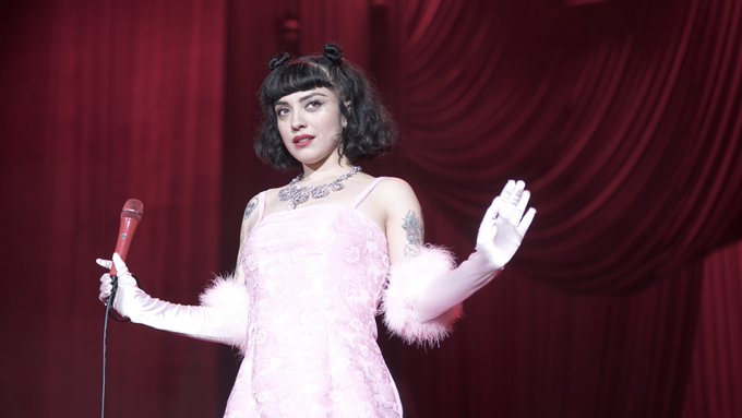 Mon Laferte vs. los fans de Interpol en Pulso&nbsp;GNP