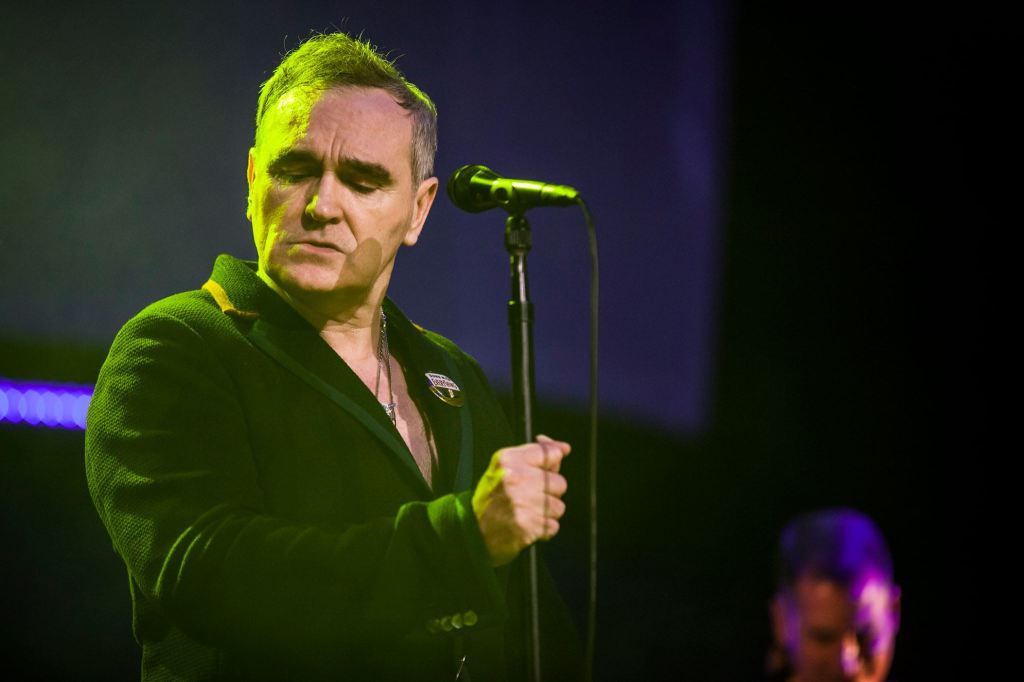 Morrissey se disculpa con Robert Smith después de 35&nbsp;años